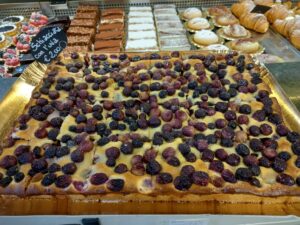 schiacciata con uva saida pasticceria